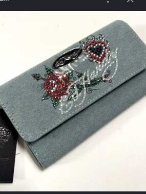 NWT Ed Hardy Denim Rose and flames heart rhinestone trifold wallet